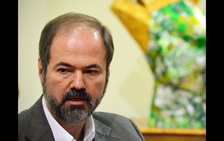 Villoro explicó que el arte muchas veces se deja estimular más por un mundo adverso que por uno placentero.  /