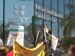 Se han realizado varias manifestaciones ya que algunos comerciantes reclaman no contar con el sistema. ARCHIVO /