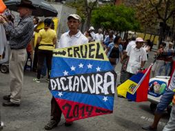 Las manifestaciones que iniciaron el 12 de febrero han dejado 39 muertos y mas de 480 heridos. EFE /
