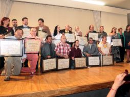 Al pasar al escenario para recibir el reconocimiento, los artistas destacaron lo apasionante y difícil que es hacer teatro.  /