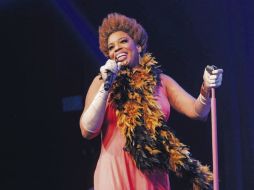 • Macy Gray AP /