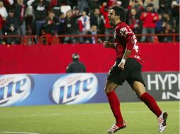 Cristian Pellerano celebra después de anotar su gol. EFE /