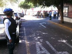 Personal de Protección Civil y bomberos ya están en el sitio.  /