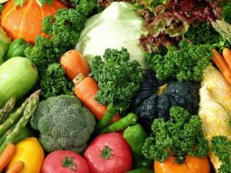 La alimentación orgánica da beneficio a nuestro organismo, pero no influye en padecer o no algún tipo de cáncer. ARCHIVO /