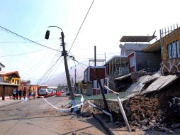 Chile fue azotado ayer por la noche por un temblor de 8.2 grados en la escala Richter. AFP /