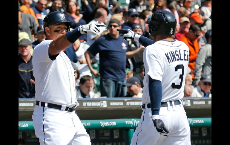 Kinsler despachó imparable impulsor de Austin Jackson para la carrera ganadora del partido. AP /