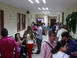 Los empleados mostraron su inconformidad y desconcierto.  /