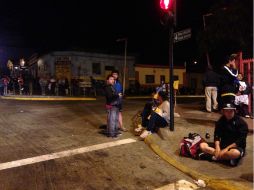 Residentes después del sismo de 7.8 grados que se registró en la zona norte de Chile. AFP /