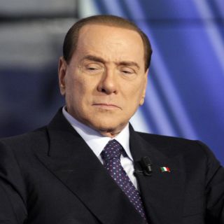 Arrestan a ex colaborador de Berlusconi por extorsión mafiosa