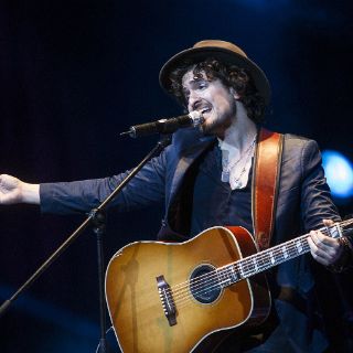 Álex Ubago y Tommy Torres ofrecen oda al amor