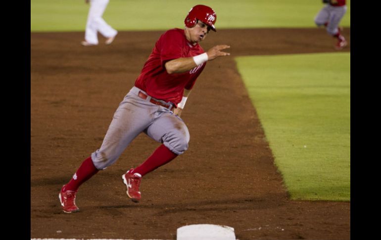 El partido fue de volteretas, la carrera de Gabriel Gutiérrez, impulsada por Carlos Figueroa, puso fin la incertidumbre en la novena. MEXSPORT /