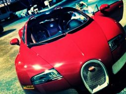 El artista ha presumido su regalo en sus redes sociales. ESPECIAL /