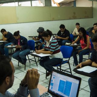 Minería y Finanzas, las carreras mejor pagadas en México