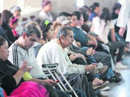 Día mundial de la salud. Los derechohabientes no tuvieron ayer nada que celebrar, ante la deficiente atención que reciben.  /