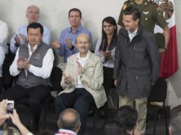 Enrique Peña Nieto inaugura el Centro de Servicios al Cliente de la empresa Dish. TOMADA DE @OscarIgnorosa  /