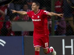 Los goles de la victoria fueron obra de Carlos Esquivel. AFP /