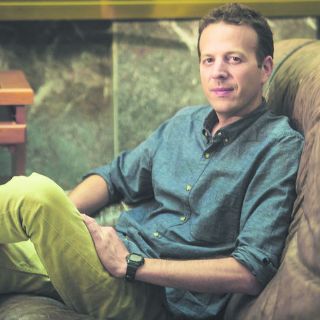 Amat Escalante, narrador de historias intimistas