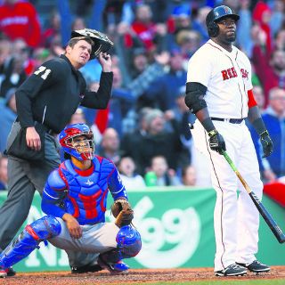 Retan a David Ortiz y lo pagan