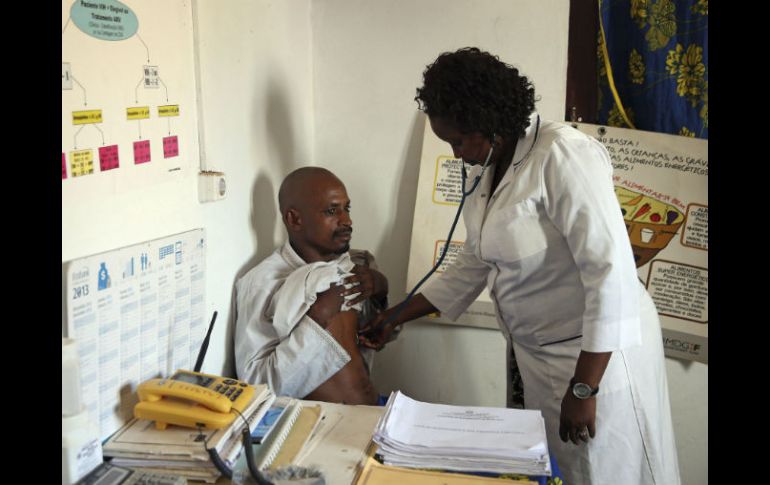 Los médicos de la OMS continúan apoyando a Médicos Sin Fronteras (MSF) y al Ministerio de Salud en la detección del padecimiento. EFE /