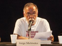 Son alrededor de 200 fotografías las que están incluidas en el libro de Meléndez. ARCHIVO /