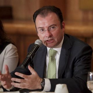 Videgaray se reúne con secretario de la OEA