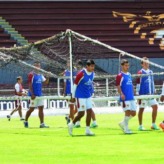 Estudiantes Tecos va por todo