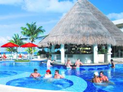 El hotel Temptation Resort Spa Canún ofrece un ambiente relajado. ESPECIAL /