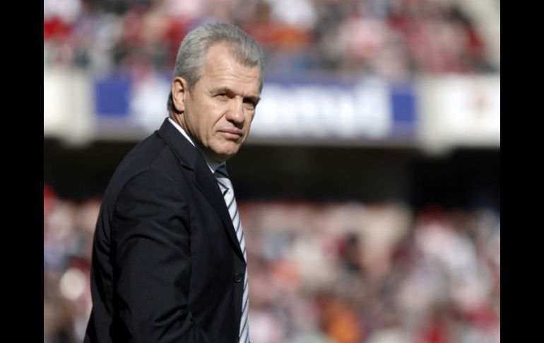 ''Jugamos en casa, pero el Rayo Vallecano está en buena forma'', reconoce Javier Aguirre ante el partido del domingo. ARCHIVO /
