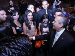 Destacó que entre los aspectos que regula están los derechos y las obligaciones de los militantes. Twitter: @MFBeltrones. ESPECIAL /