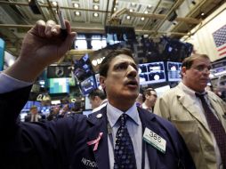 Suben hoy los mercados neoyorquino que había acomulado pérdidas. AP /