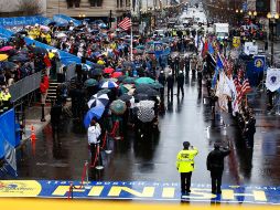 Sobrevivientes, socorristas y familiares de los fallecidos en el atentado conmemoraron el primer aniversario el martes con actividades. AFP /