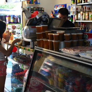 Abarroteras encabezan lista de licencias en Zapopan