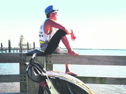 Joseph Michael Kai-Tsu Liu Roqueñi, quien comenzó a correr desde Canadá y pretende terminar su andar en Argentina en nueve meses más. ESPECIAL /