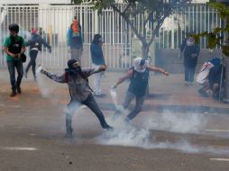 Las protestas en Venezuela tienen un saldo de 41 muertos y centenares de heridos. EFE /