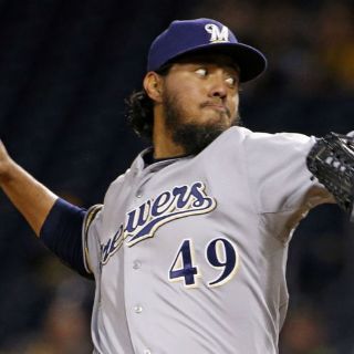 Le falla el relevo a Yovani Gallardo