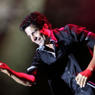 Chayanne informa que su madre falleció este jueves