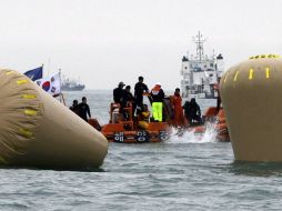 Los datos oficiales contabilizan 179 rescatados con vida, 28 muertos confirmados y 268 desaparecidos. AFP /