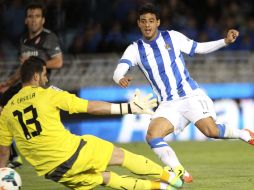 El jugado mexicano logró con este triunfo, meter a su equipo en puestos de copas europeas. EFE /