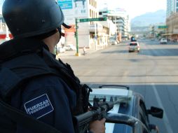La mañana de este sábado, se registró la detonación de una granada, en el hotel Jacarandas. ARCHIVO /