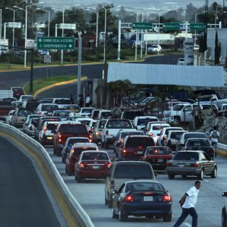 Tráfico en ingresos carreteros durará hasta siete horas