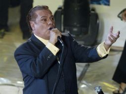 El cantante agradece las muestras de cariño de sus seguidores. ARCHIVO /