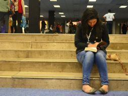 Con motivo del Día Mundial del Libro, el Inegi destaca que el gasto promedio por persona para compra de libros es 72 pesos. ARCHIVO /