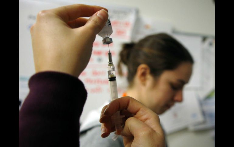 De acuerdo con la Secretaría de Salud Federal (SSA) a nivel nacional se reportan seis mil 974 casos y 706 defunciones. ARCHIVO /