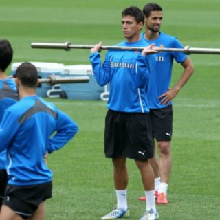 Héctor Moreno ya entrena a la par de sus compañeros