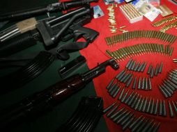 Los criminales y lo asegurado quedaron a disposición del Agente del Ministerio Público de la Federación. ARCHIVO /