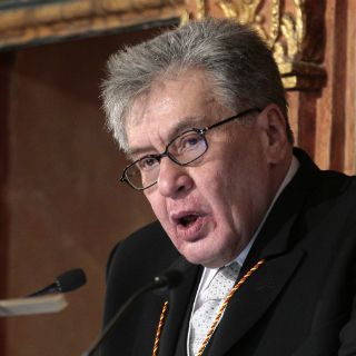 Recuerdan a Emilio Pacheco en Casa del Lago