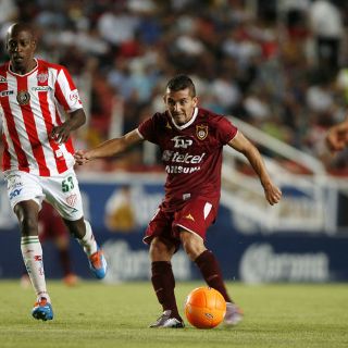 Estudiantes empata 0-0 con Necaxa