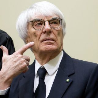 Inicia juicio por corrupción contra Bernie Ecclestone
