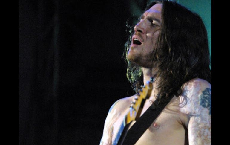 Frusciante es conocido por haber sido el guitarrista de los Red Hot Chili Peppers. ARCHIVO /