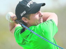 En la zona. El tapatío Carlos Ortiz no se alejó nunca de los líderes durante su primera ronda en el campo del Midland, Texas. ESPECIAL /